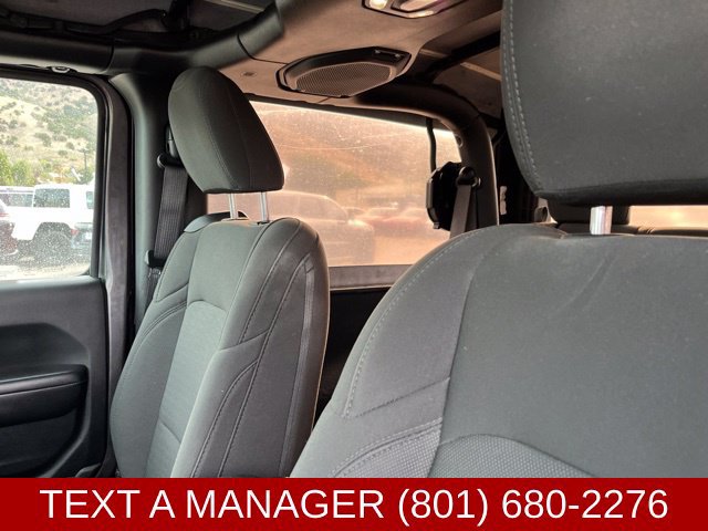 Used 2020 Jeep Wrangler Sport AWD/4WD image 12