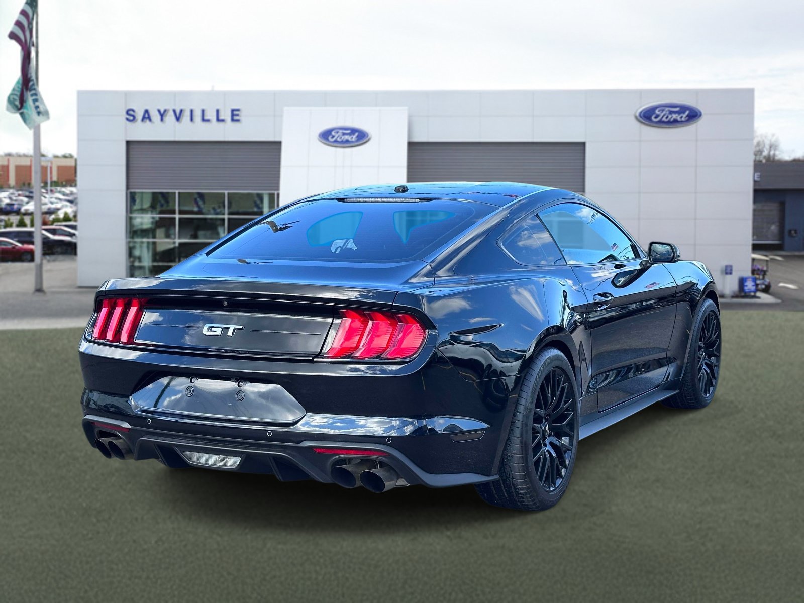 Used 2019 Ford Mustang GT Premium w/ GT Performance Package RWD image 5