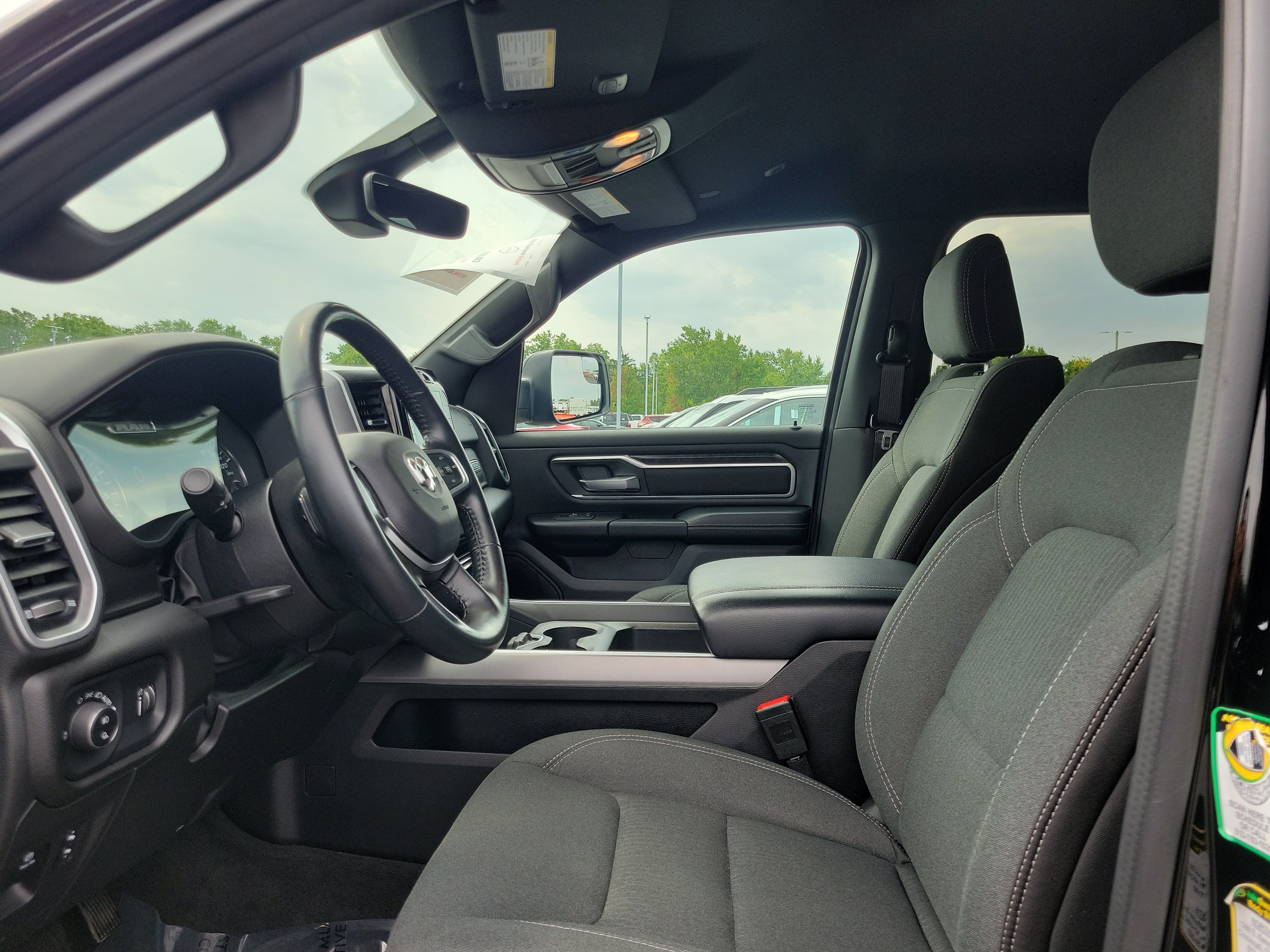 Used 2023 RAM 1500 Big Horn AWD/4WD image 15