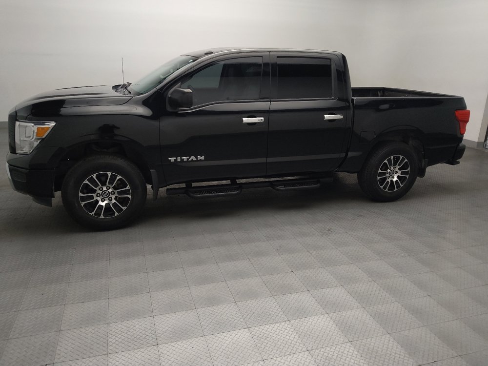 Used 2021 Nissan Titan SV w/ SV Convenience Package RWD image 2