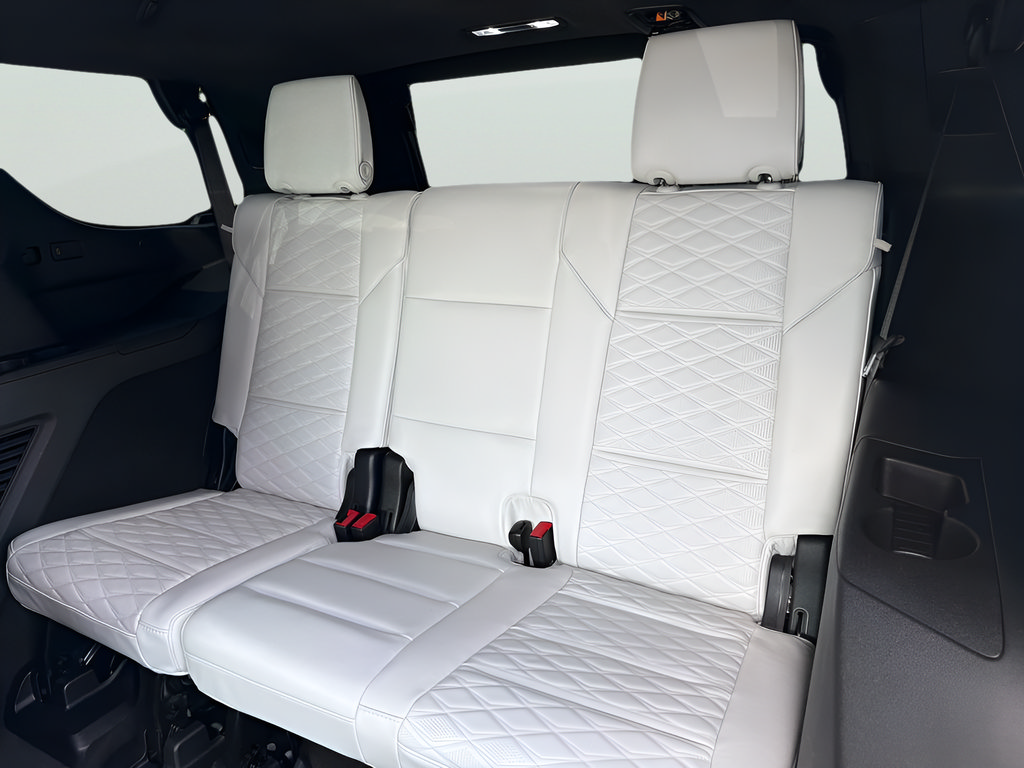 Certified 2026 Cadillac Escalade V w/ LPO, ONYX Package AWD/4WD image 45