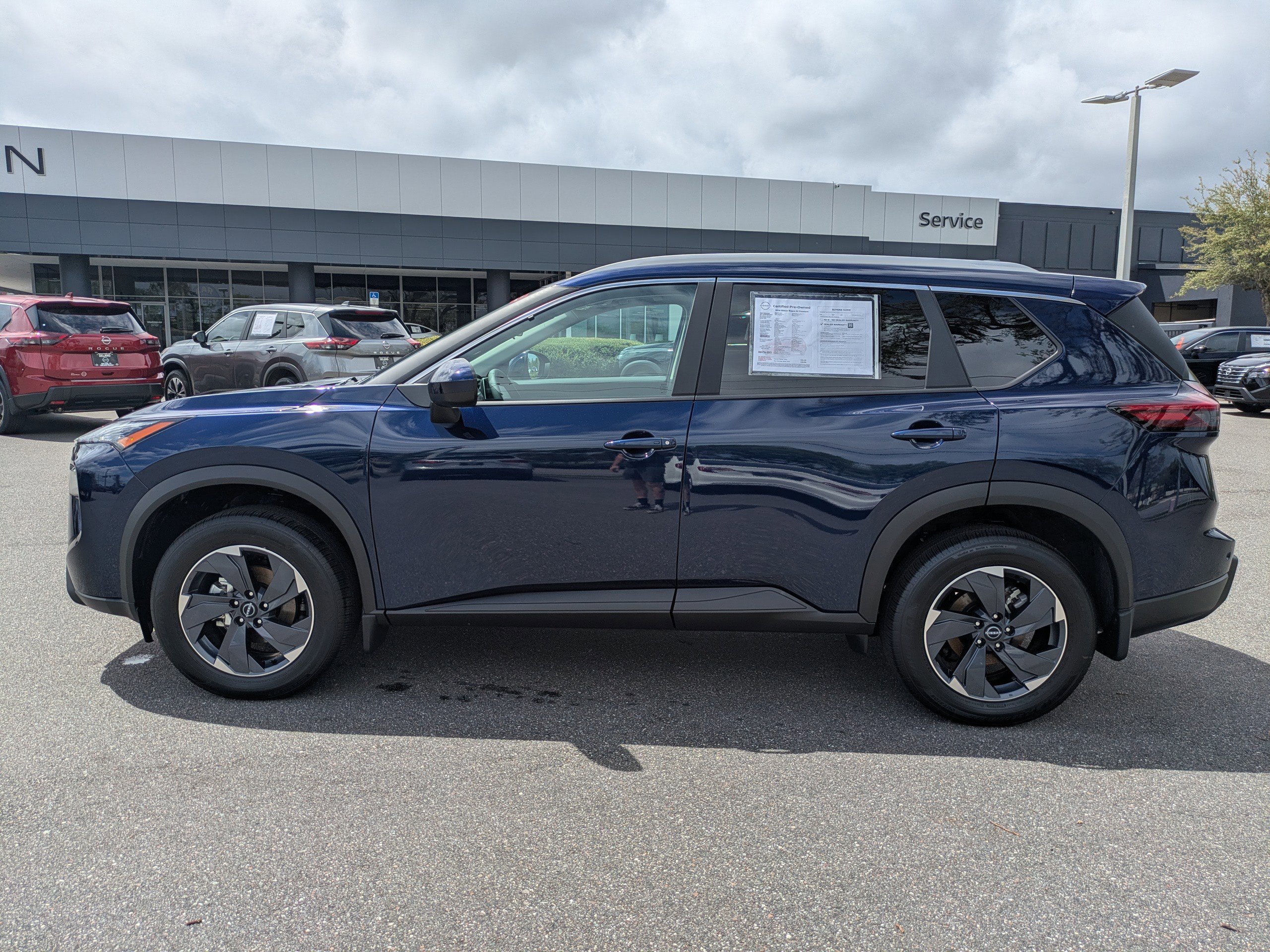 Certified 2026 Nissan Rogue SV w/ SV Premium Package FWD image 7