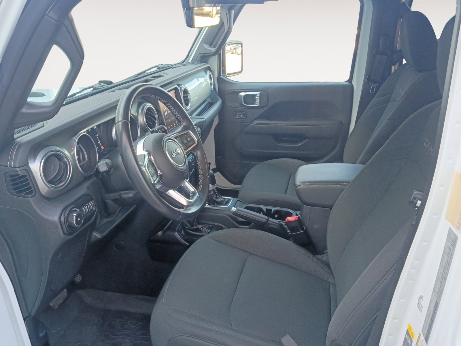 Used 2021 Jeep Wrangler Unlimited Sahara w/ Uconnect 4C Nav & Sound Group AWD/4WD image 23