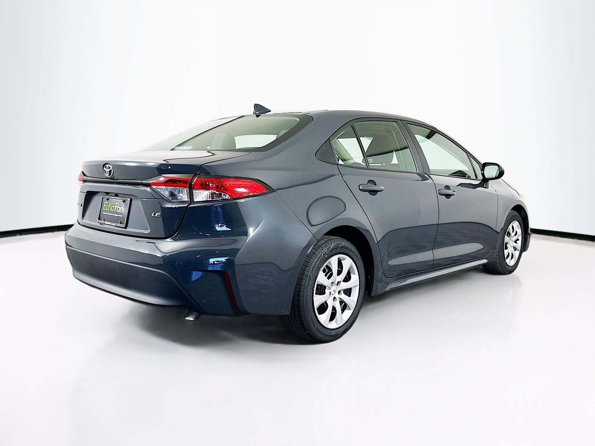 Used 2024 Toyota Corolla LE image 9