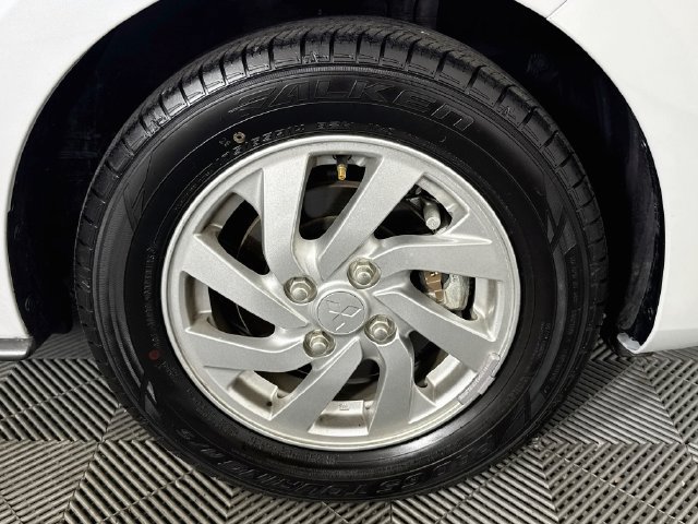 Used 2024 Mitsubishi Mirage FWD image 28
