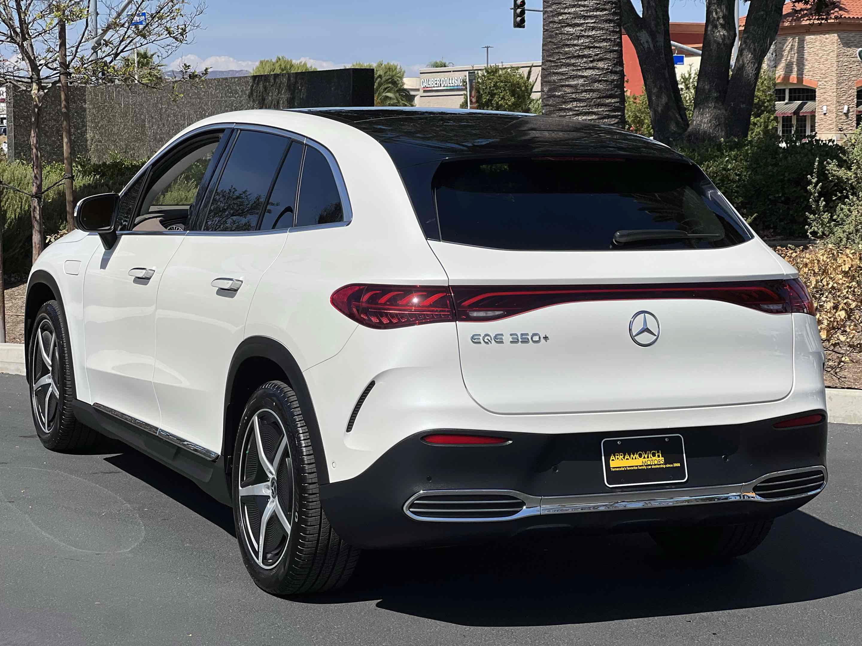 Used 2023 Mercedes-Benz EQE 350+ SUV w/ AMG Line Exterior Package image 22