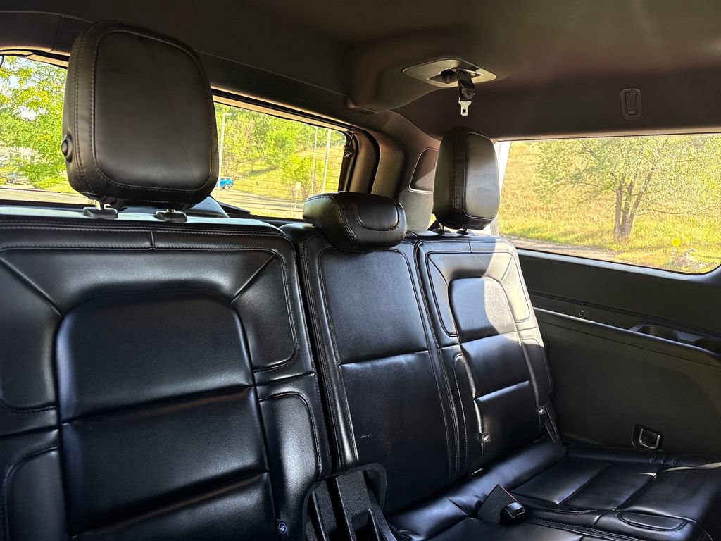 Certified 2021 Lincoln Navigator L Reserve AWD/4WD image 26