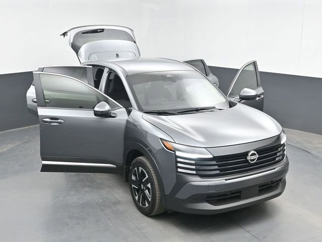 Used 2025 Nissan Kicks SV AWD/4WD image 47