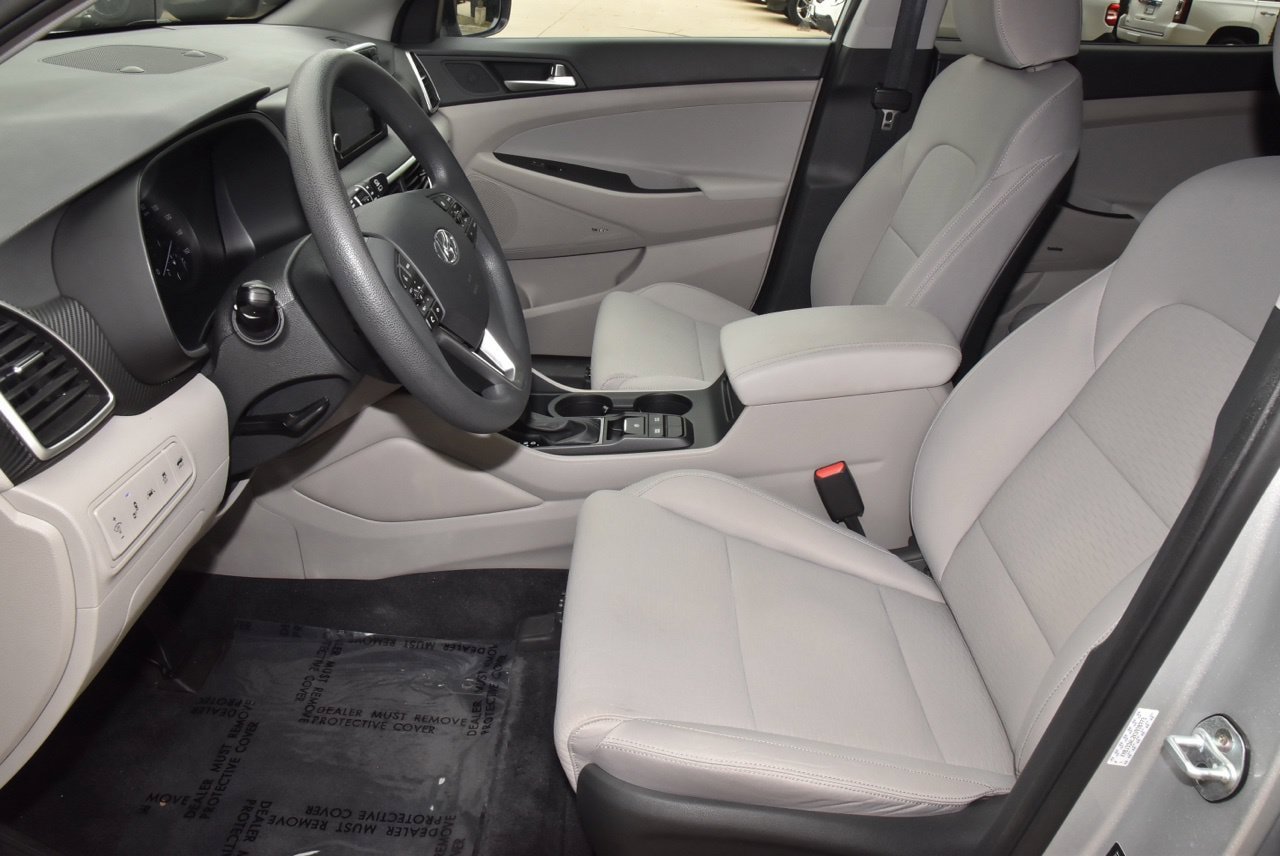 Used 2019 Hyundai Tucson Sport FWD image 13