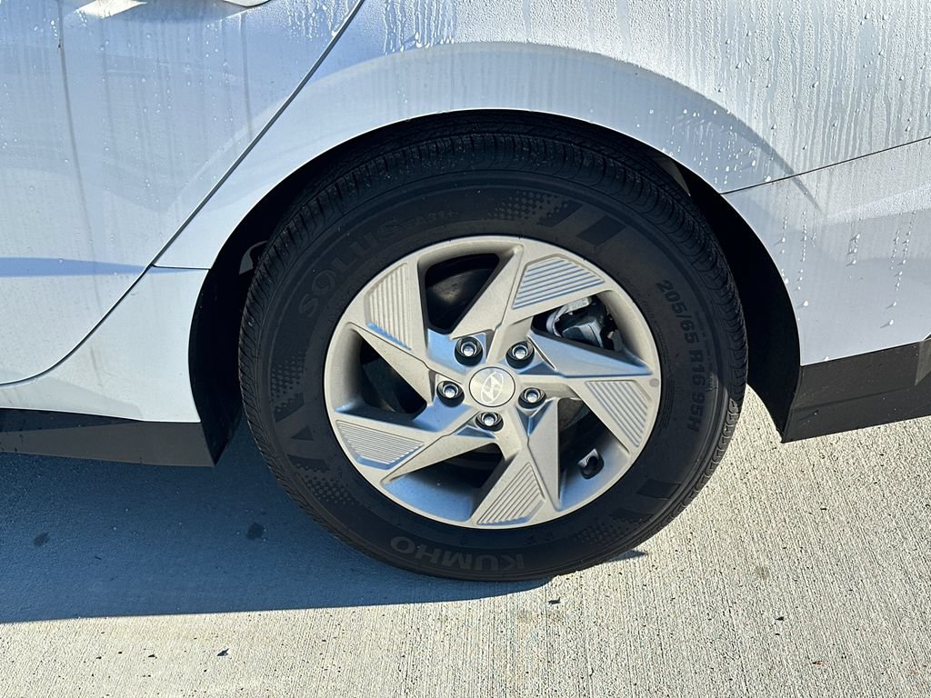 New 2025 Hyundai Sonata SE FWD image 20