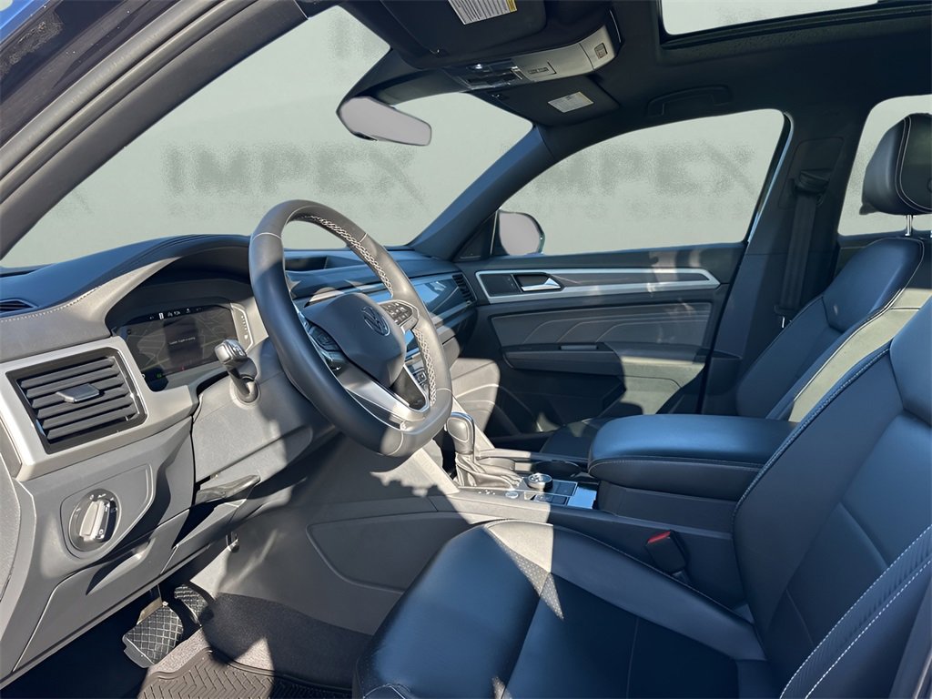 Used 2023 Volkswagen Atlas Cross Sport SEL image 9
