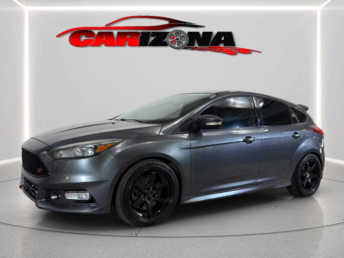 Used 2017 Ford Focus ST FWD image 11