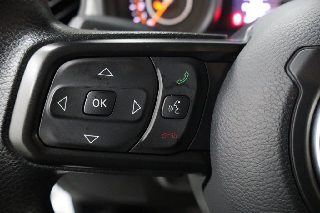 Used 2024 Jeep Gladiator Sport AWD/4WD image 13
