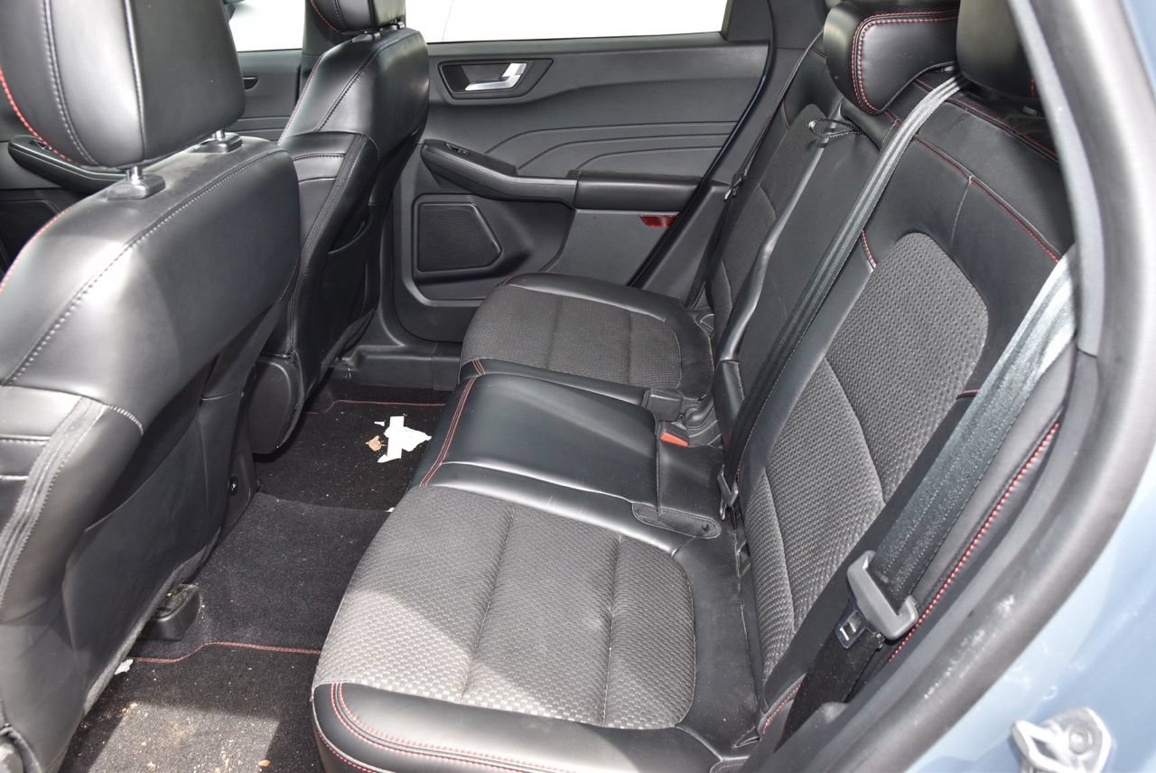 Used 2023 Ford Escape ST-Line w/ Tech Pack #1 FWD image 11