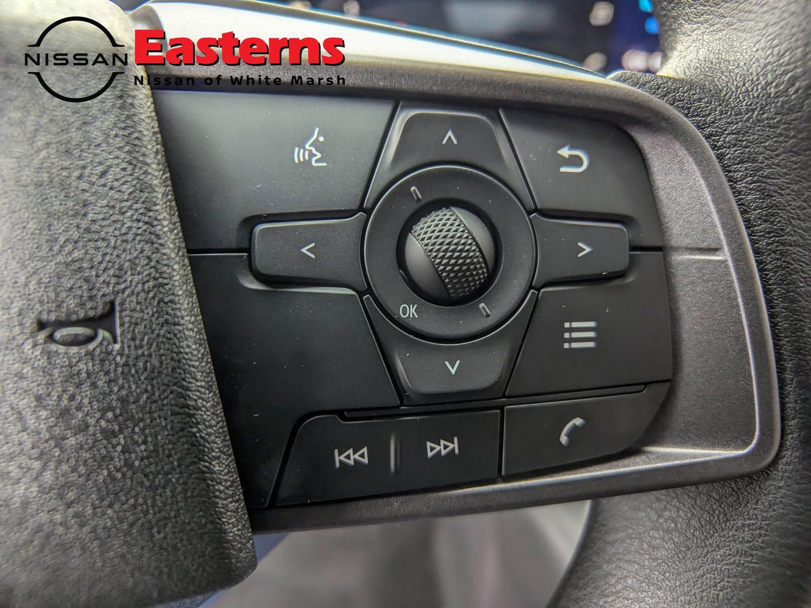 New 2026 Nissan Sentra SV w/ Floor Mat Package FWD image 16