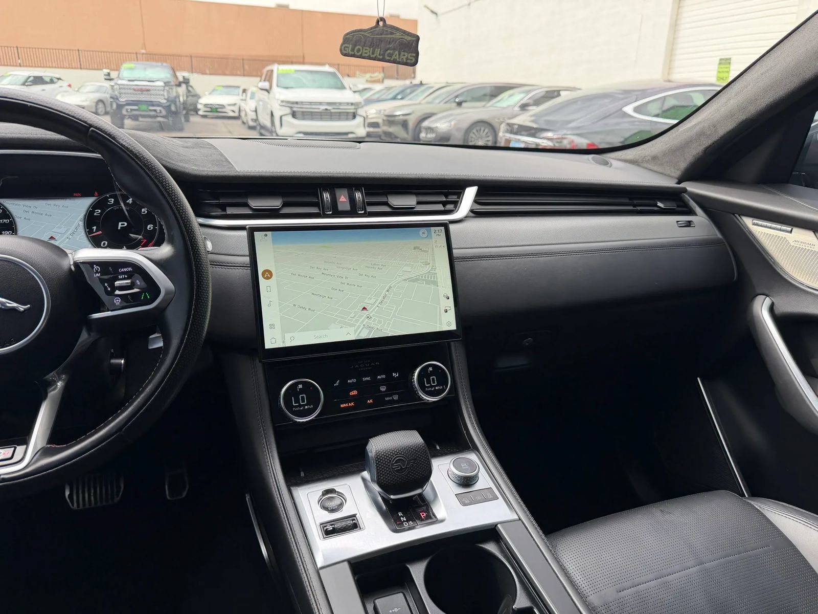 Used 2021 Jaguar F-PACE SVR AWD/4WD image 21