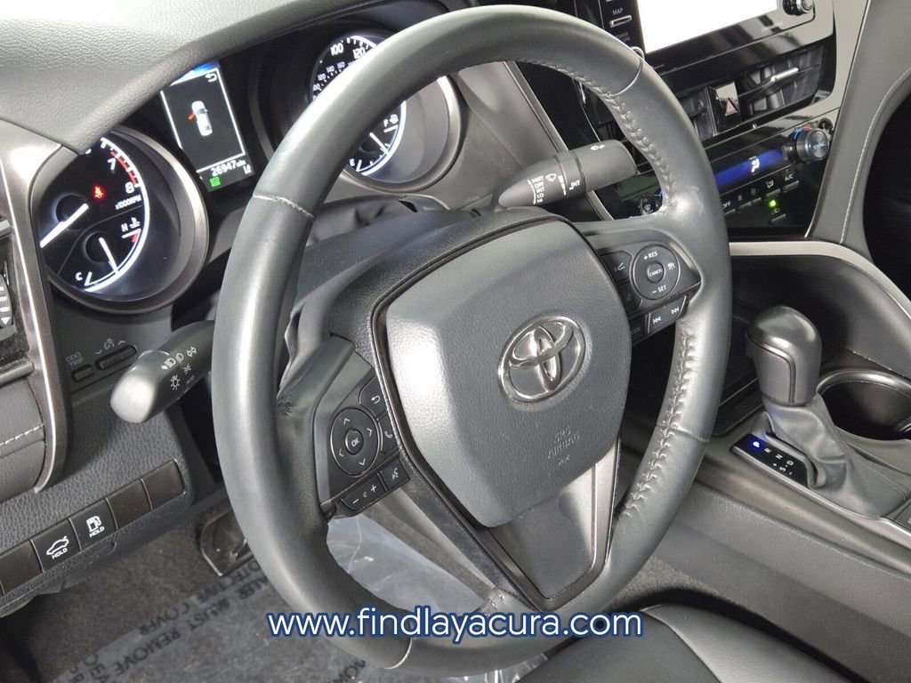 Used 2024 Toyota Camry SE FWD image 20