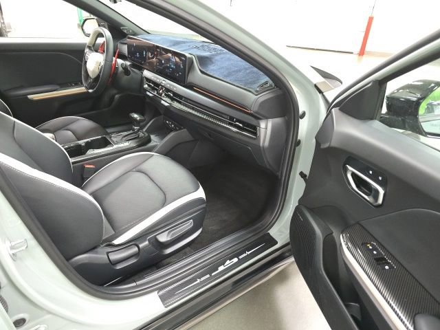 Used 2025 Kia K4 GT-Line Turbo FWD image 6