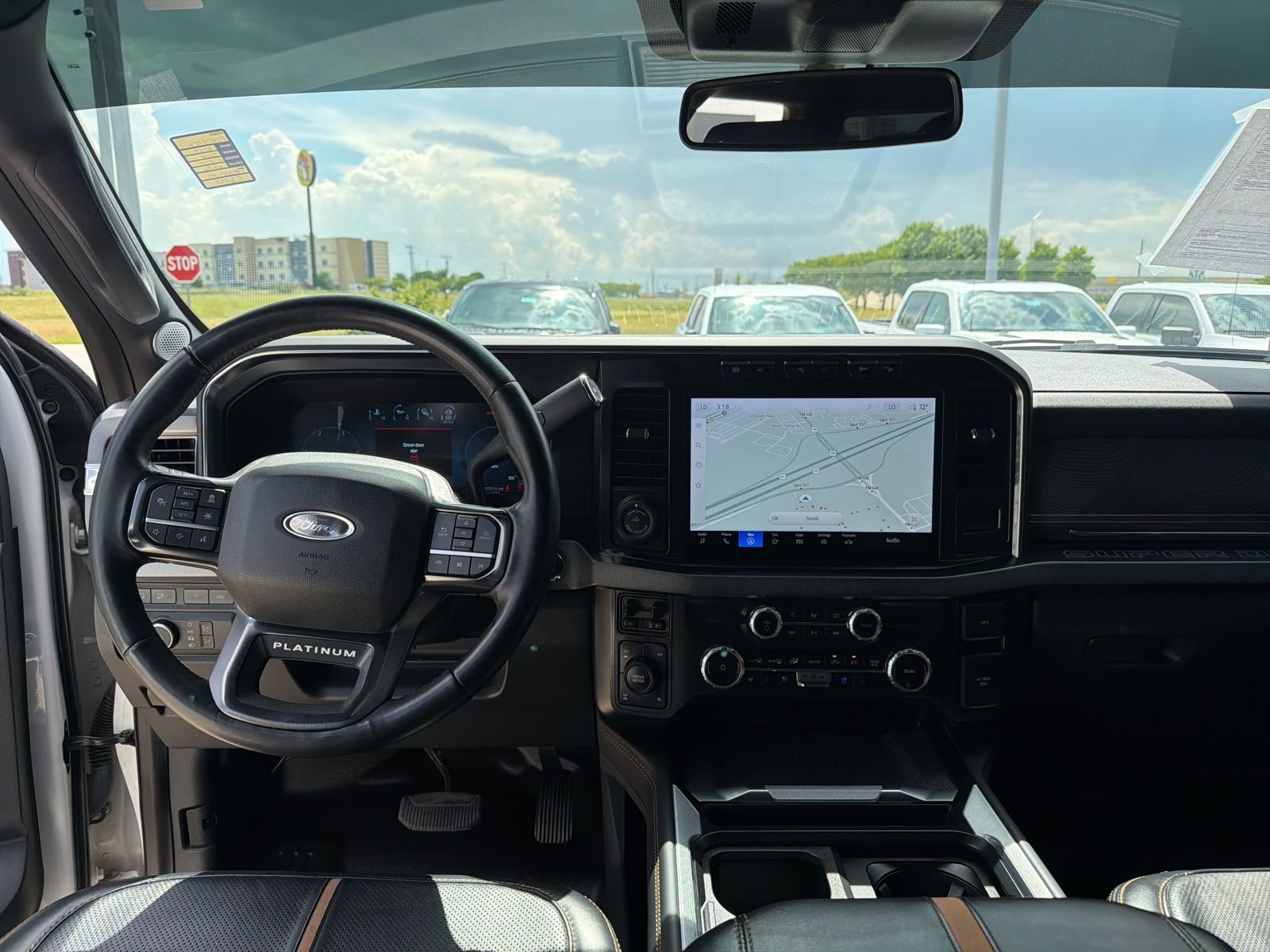 Used 2023 Ford F250 Platinum AWD/4WD image 25