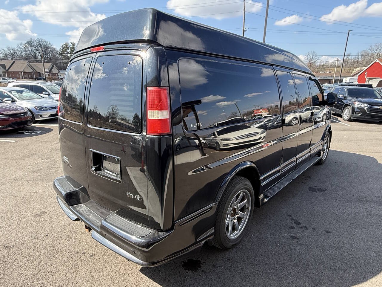 Used 2014 GMC Savana 2500 Extended RWD image 6