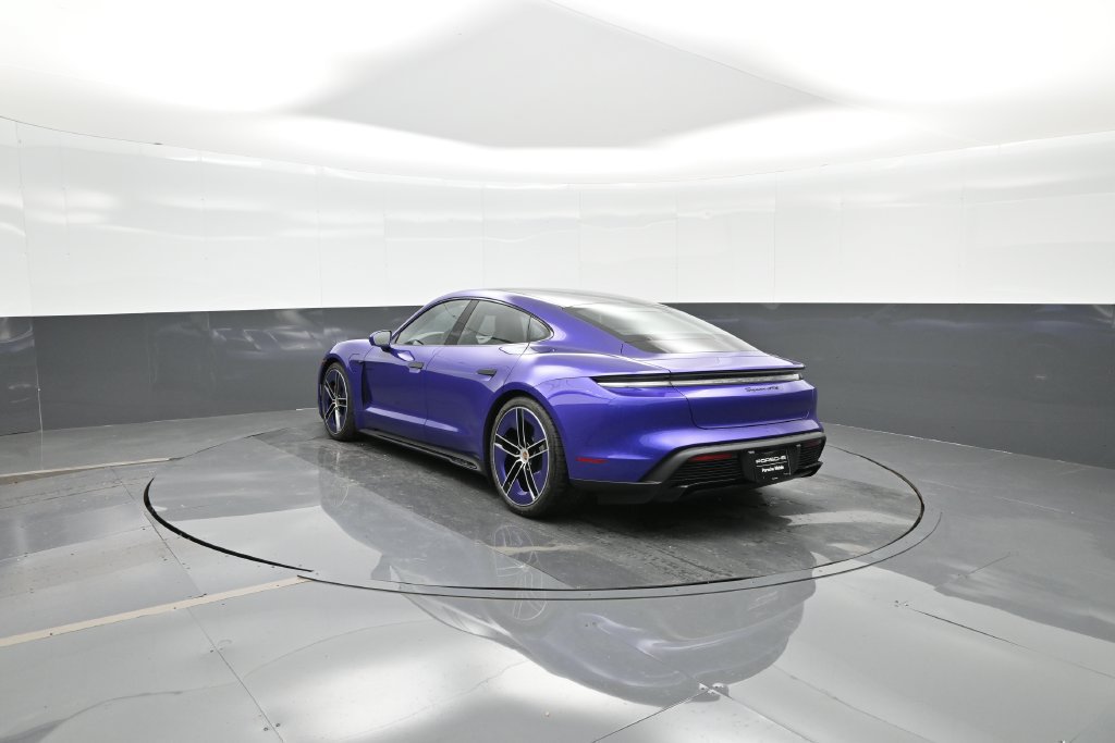 New 2026 Porsche Taycan GTS AWD/4WD image 3