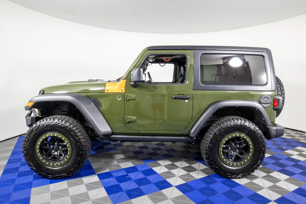 Used 2022 Jeep Wrangler Rubicon AWD/4WD image 9