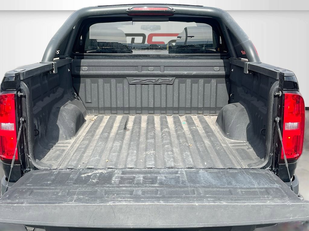 Used 2022 Chevrolet Colorado ZR2 w/ ZR2 Midnight Special Edition image 26