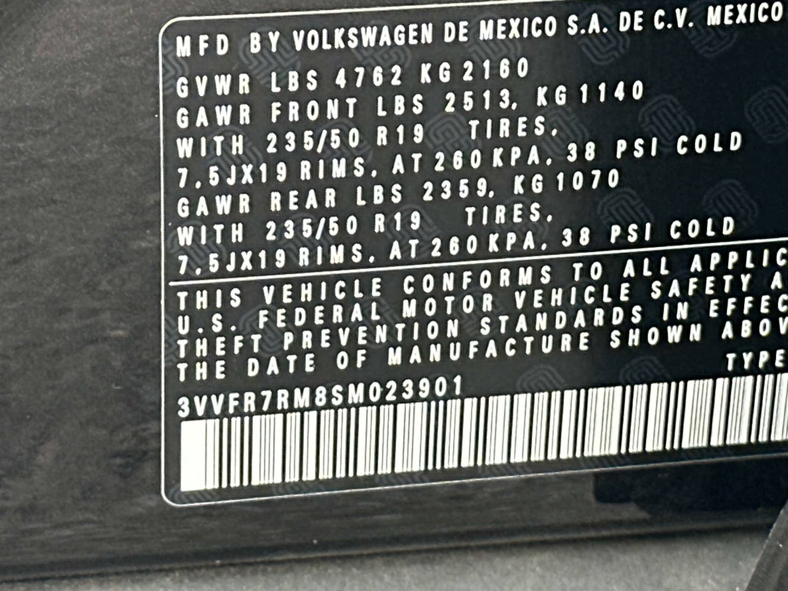 Certified 2025 Volkswagen Tiguan SE FWD image 27