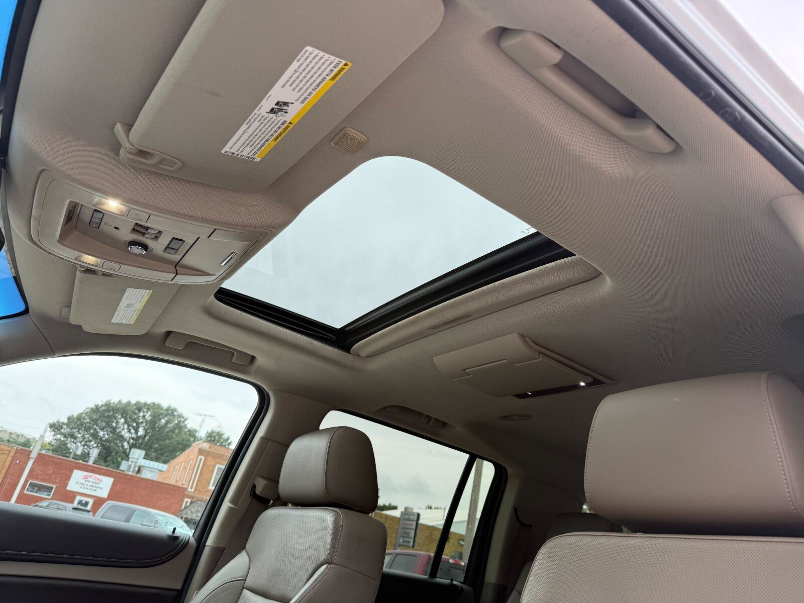 Used 2016 Chevrolet Suburban LTZ AWD/4WD image 12