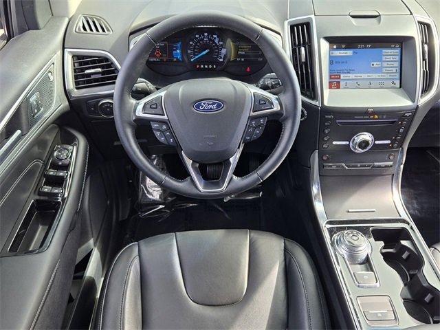 Used 2019 Ford Edge Titanium image 13