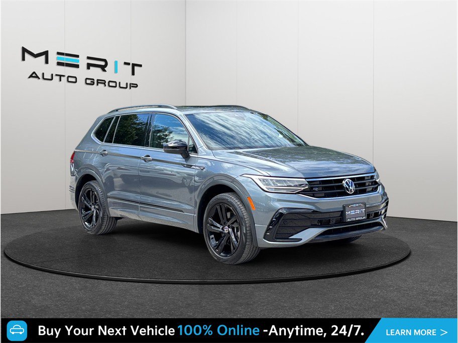 Used 2023 Volkswagen Tiguan SE R-Line