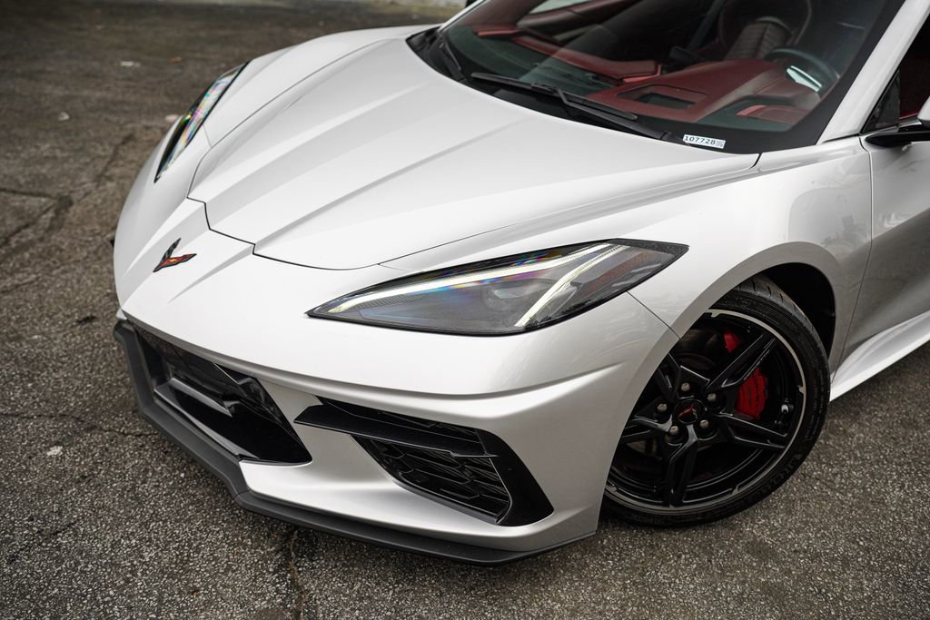 Used 2020 Chevrolet Corvette Stingray Premium Cpe w/ 3LT Preferred Equipment Group image 2