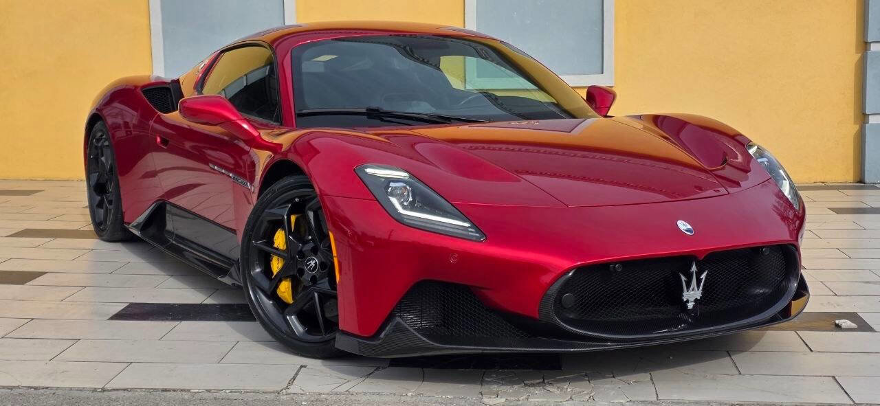 Used 2022 Maserati MC20 Coupe image 4