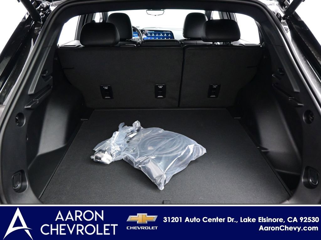 New 2026 Chevrolet Equinox EV LT w/ Convenience Package II FWD image 14