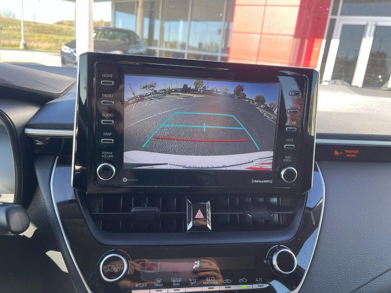 Used 2021 Toyota Corolla LE image 22