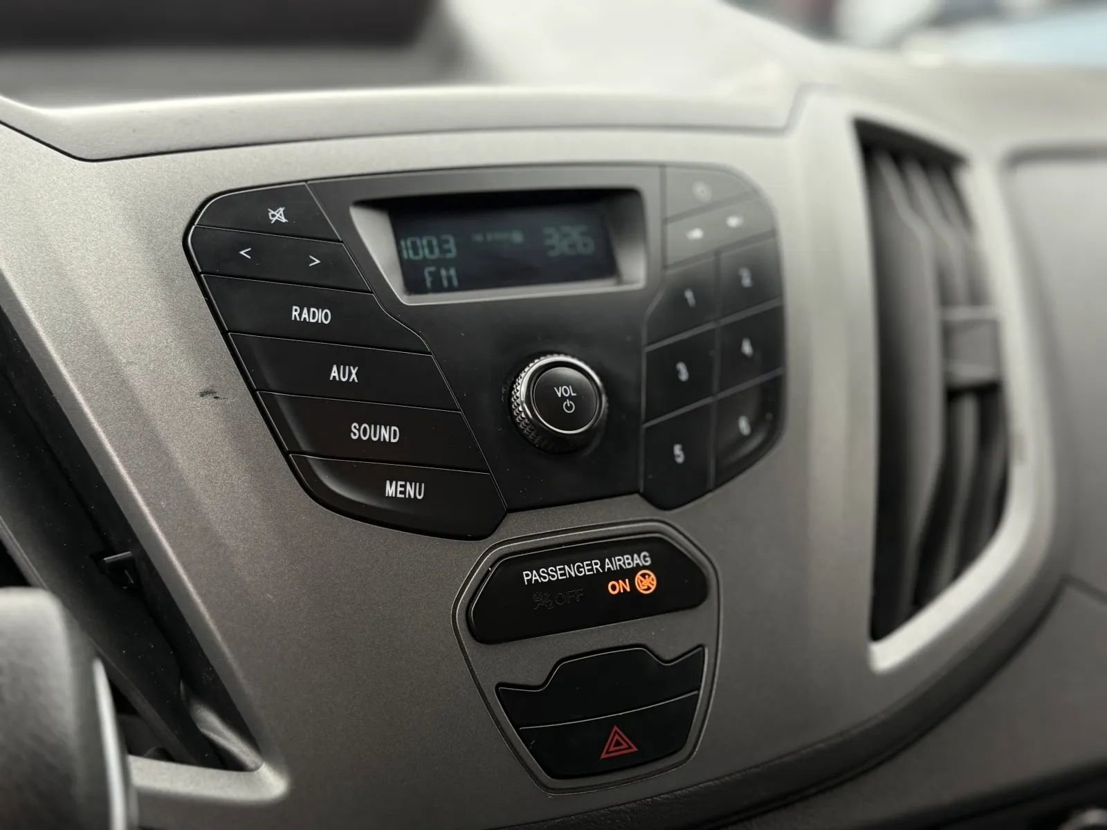 Used 2018 Ford Transit 250 148 Low Roof image 26