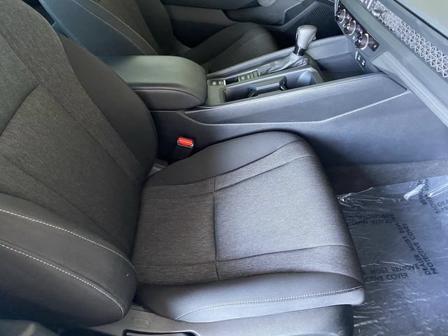 Used 2024 Honda Accord EX image 10
