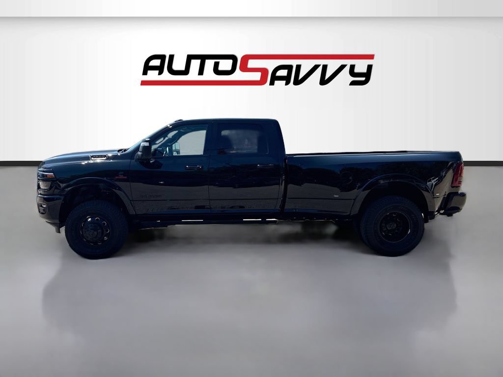 Used 2025 RAM 3500 Limited AWD/4WD image 4