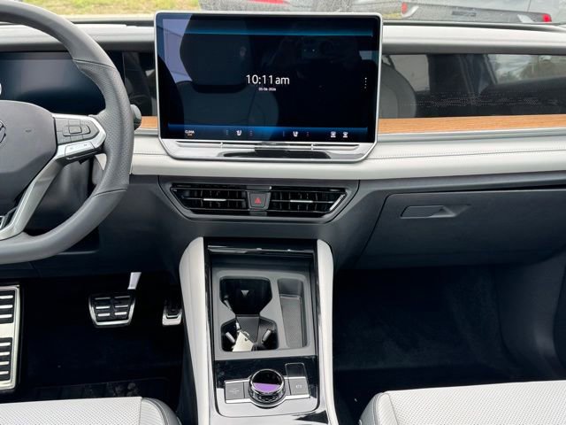 New 2026 Volkswagen Tiguan SEL R-Line AWD/4WD image 15