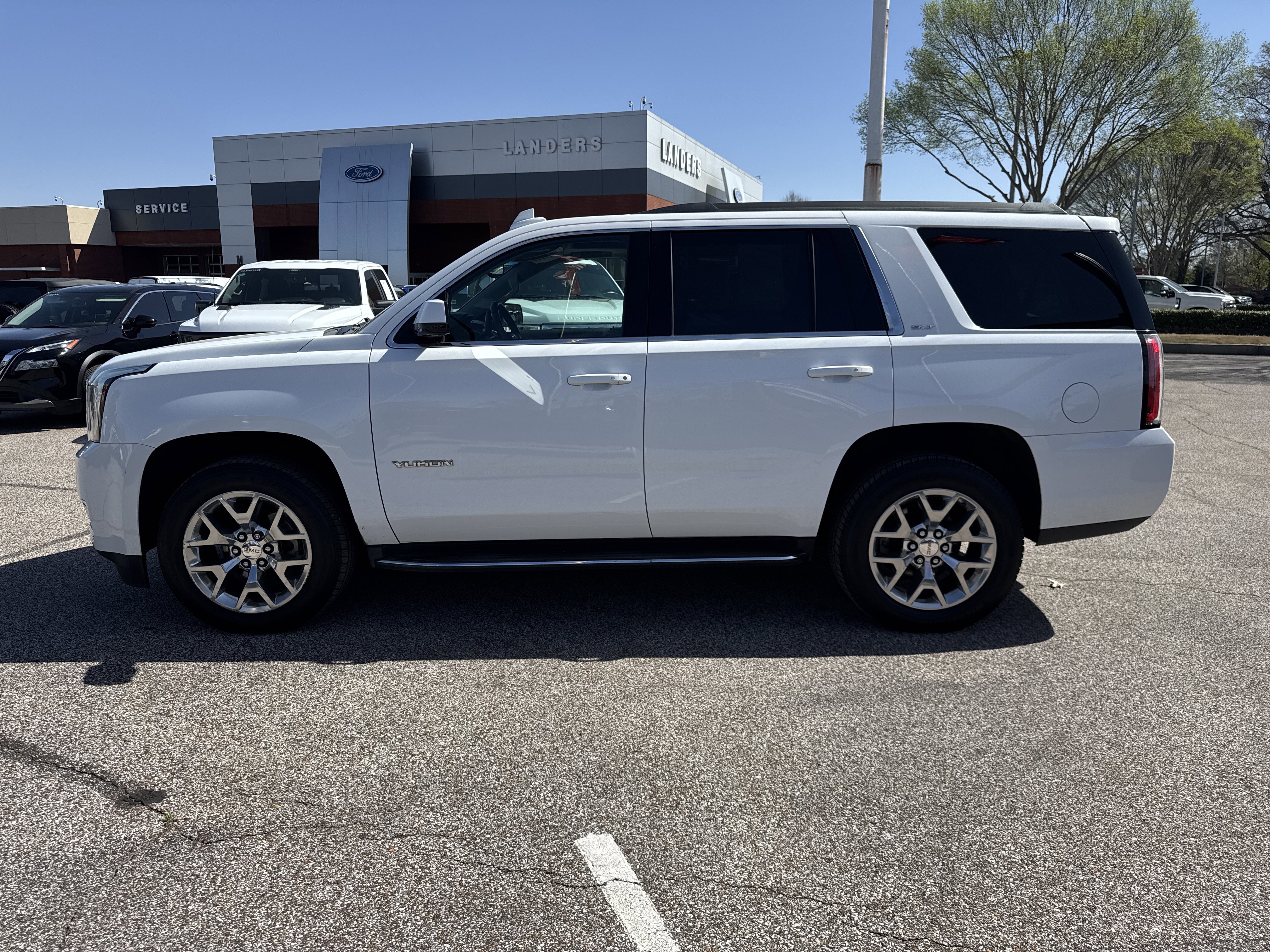 Used 2018 GMC Yukon SLT w/ Open Road Package image 6
