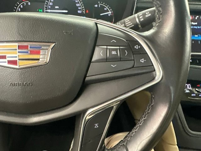 Used 2019 Cadillac XT5 FWD image 8