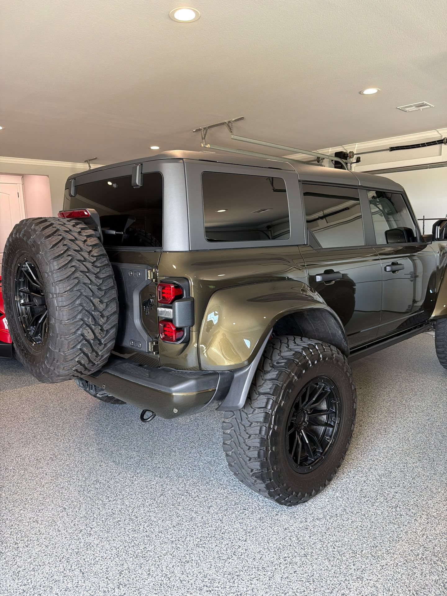 Used 2024 Ford Bronco Raptor w/ Interior Carbon Fiber Pack 6 AWD/4WD image 3
