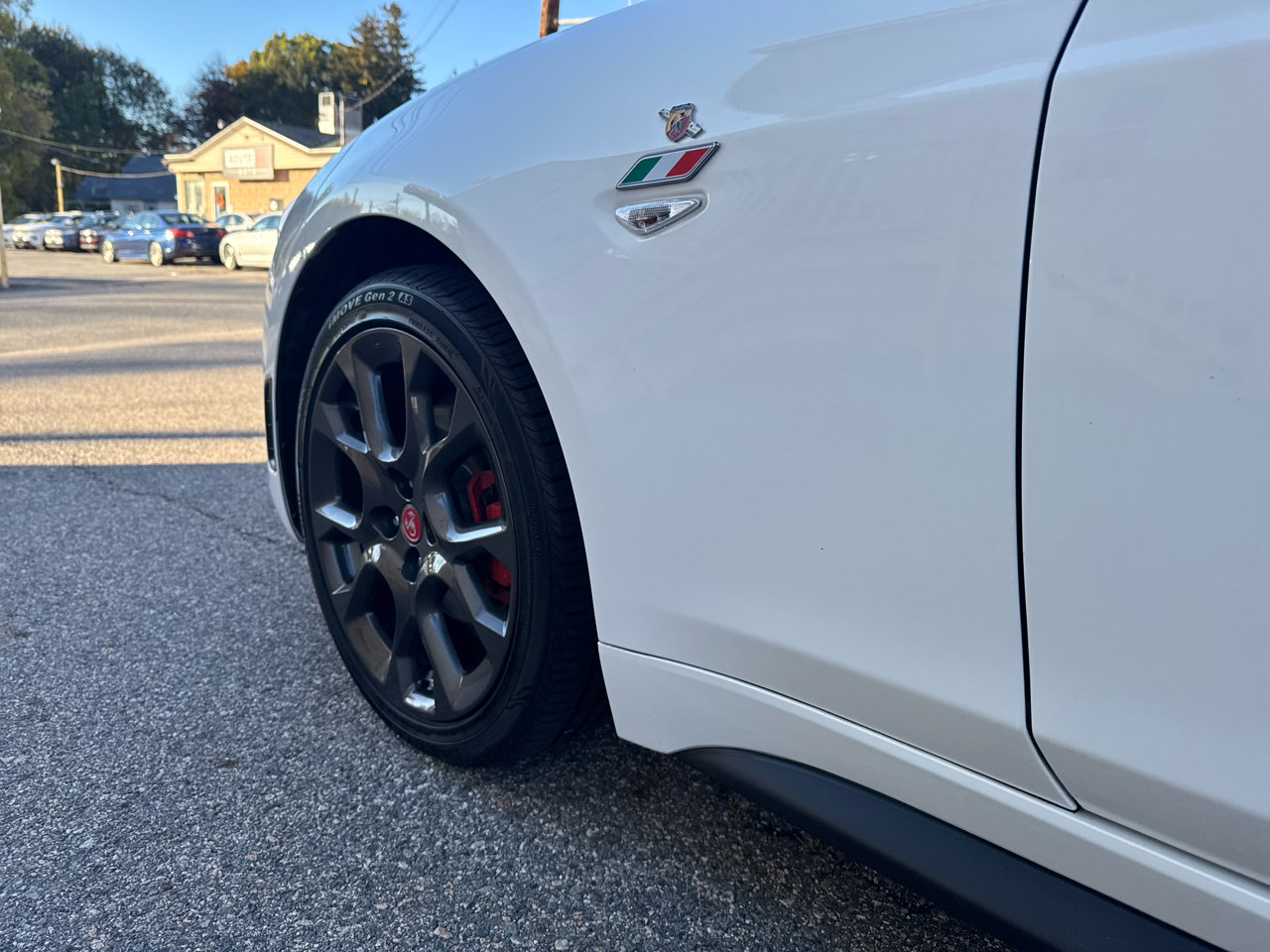 Used 2017 FIAT 124 Spider Abarth image 16