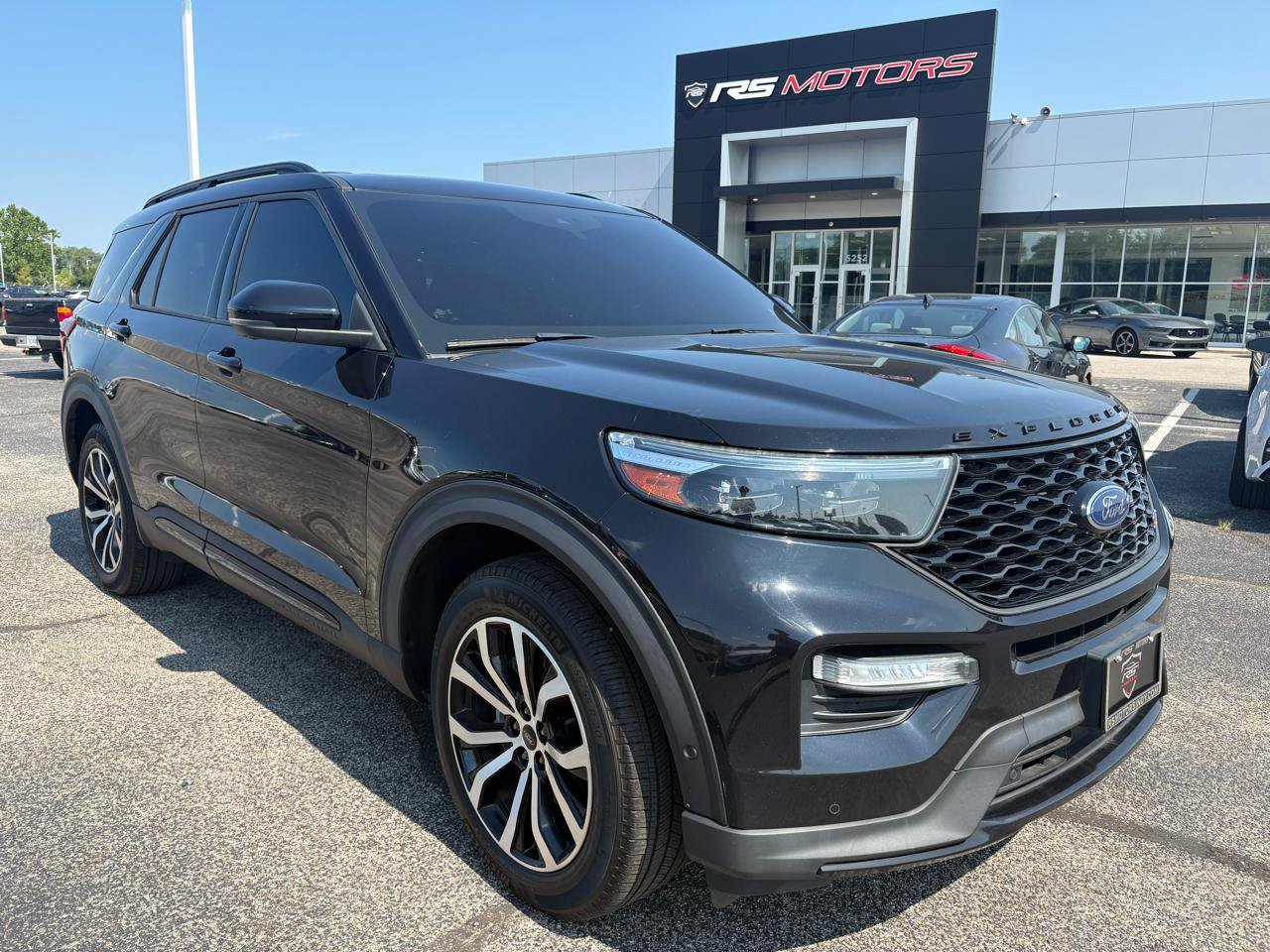 Used 2020 Ford Explorer ST w/ Premium Technology Package AWD/4WD image 1