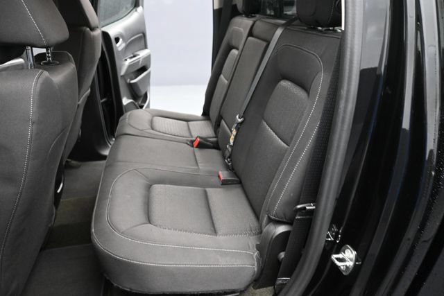 Used 2016 GMC Canyon SLE w/ Nightfall Edition AWD/4WD image 10