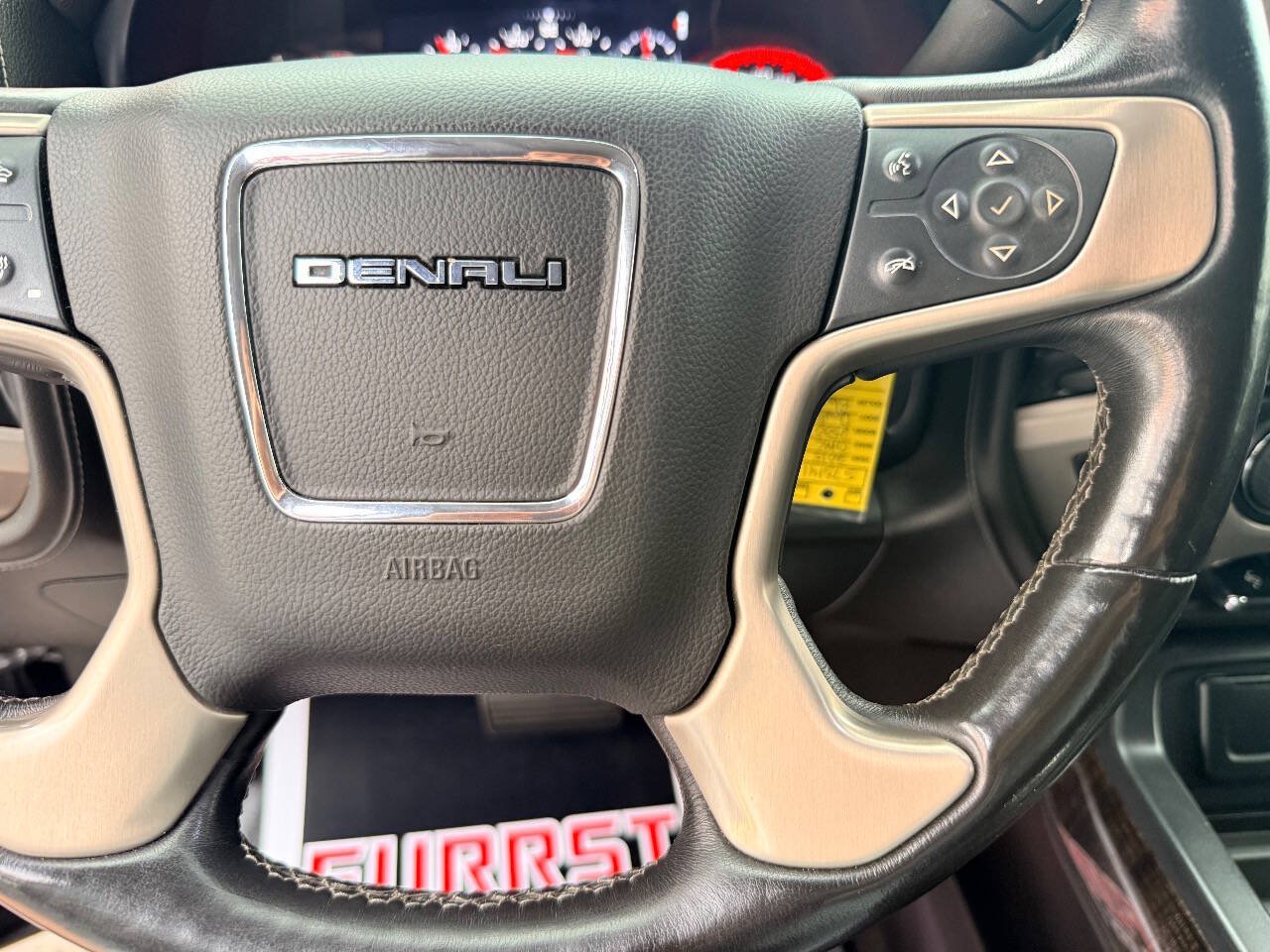 Used 2015 GMC Sierra 2500 Denali w/ Duramax Plus Package AWD/4WD image 29