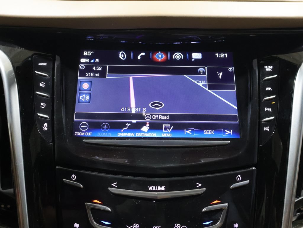 Used 2020 Cadillac Escalade Platinum AWD/4WD image 35