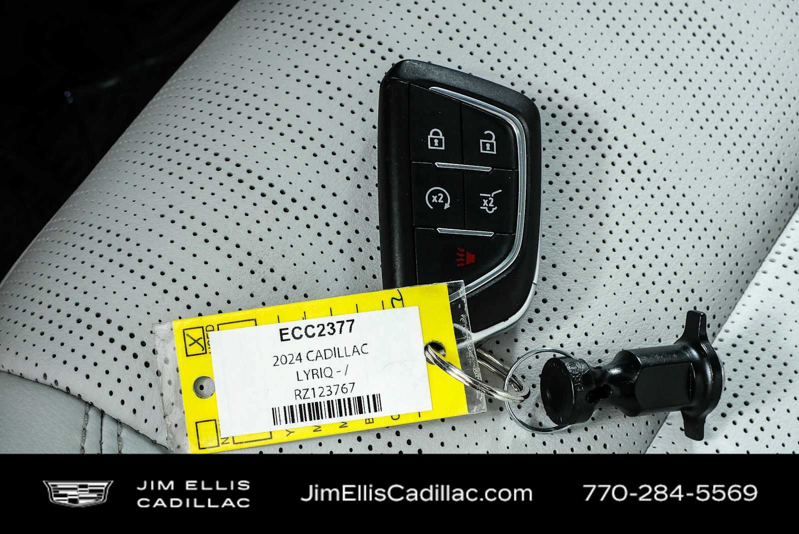 Certified 2024 Cadillac Lyriq Sport RWD image 39