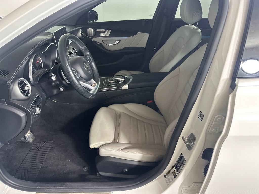 Used 2017 Mercedes-Benz C 300 4MATIC Sedan image 9