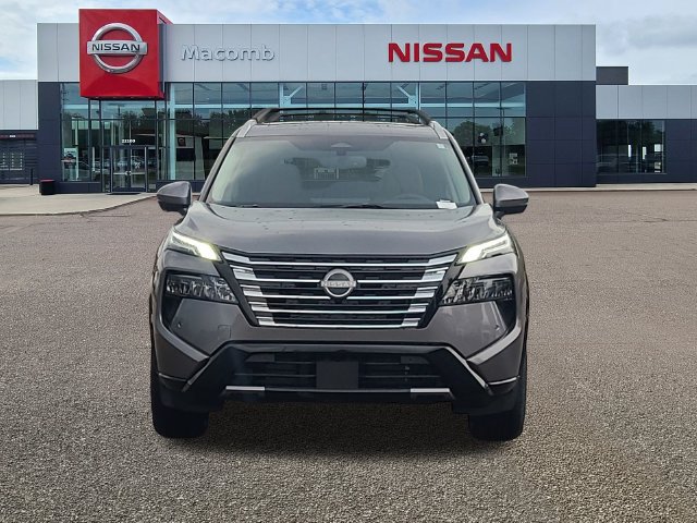 New 2026 Nissan Rogue Platinum AWD/4WD image 2